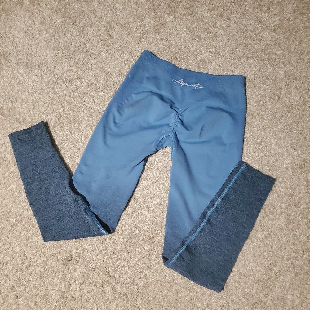 Alphalete Ombre Amplify Blue Moon Size Medium